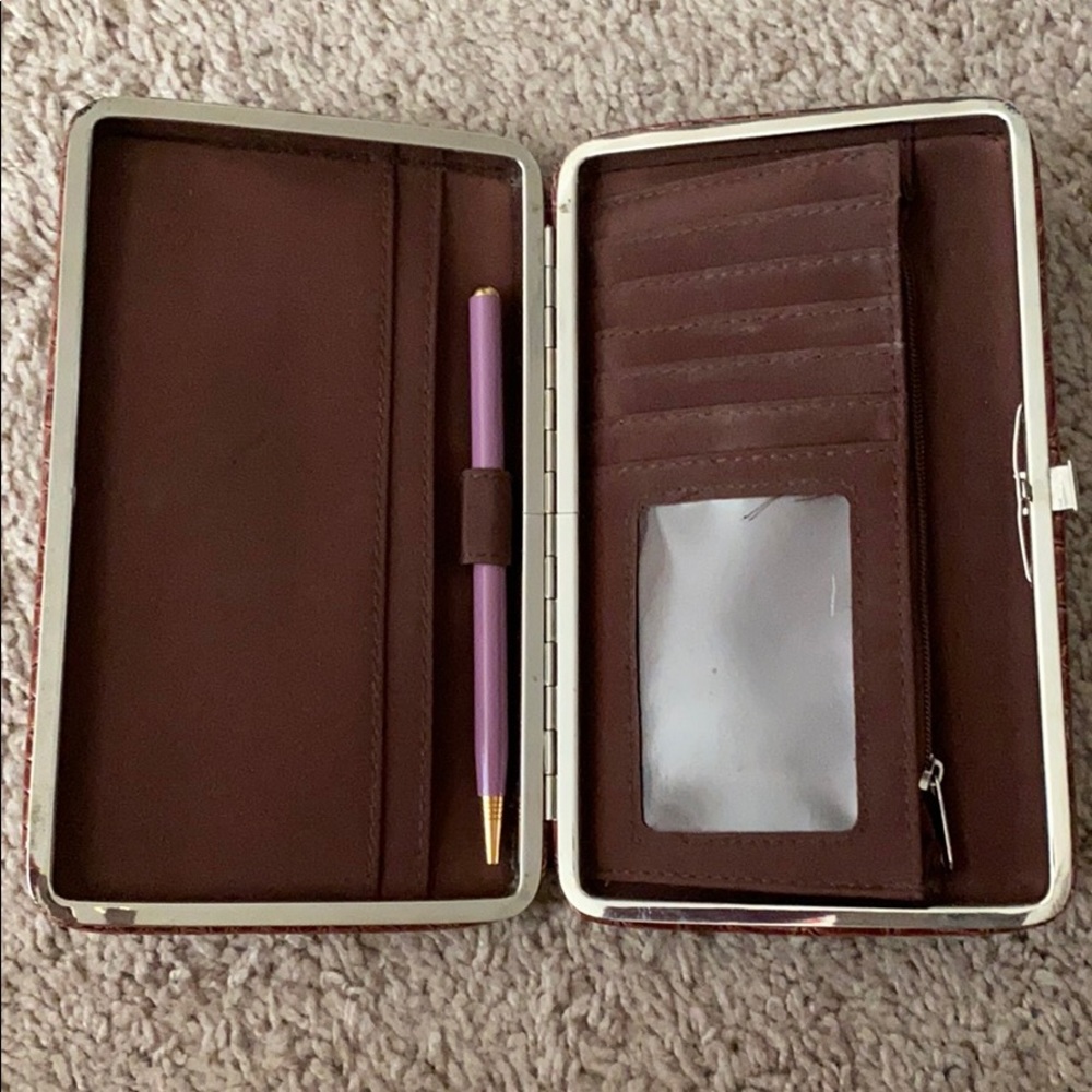 Wallet - Picture 2 of 3